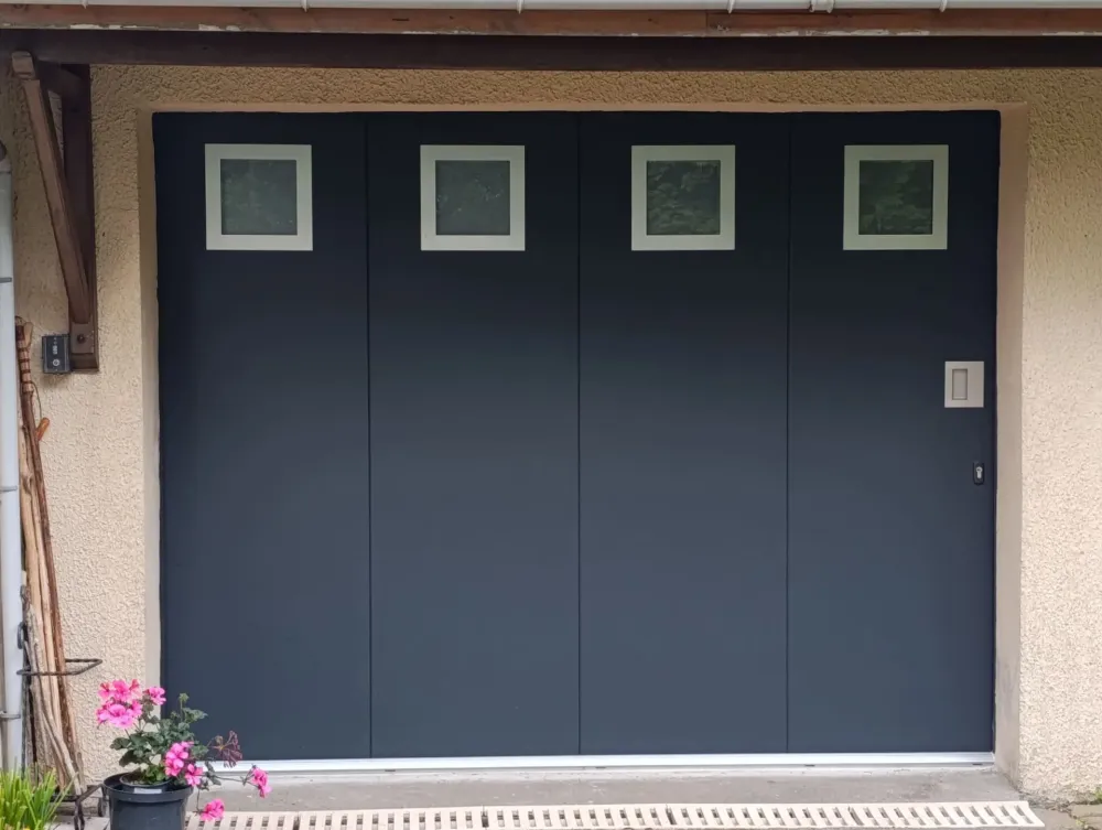 Porte de garage latéralewebp